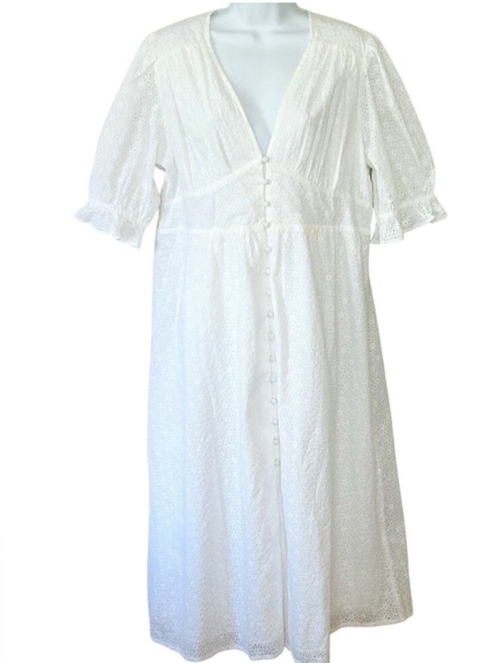 Upcoming Graduation? Confirmation? Boden White Eyelet V‑Neck Midi Dress. NWT M